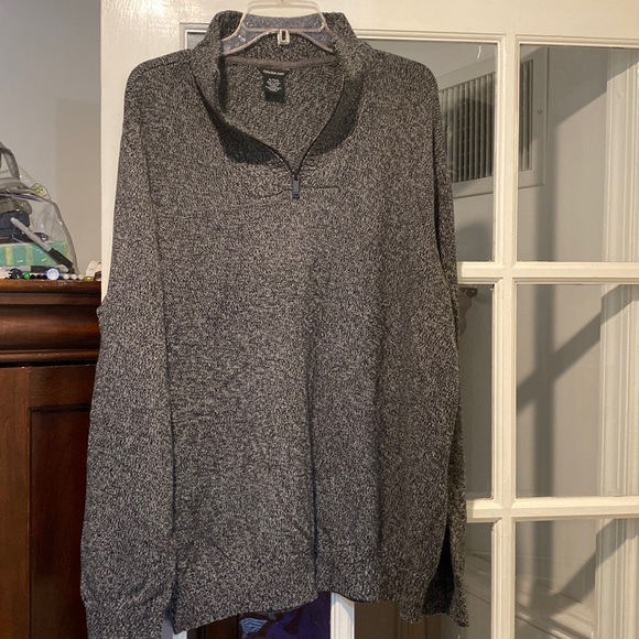 Calvin Klein Jeans Other - Calvin Klein size XL Sweater good condition